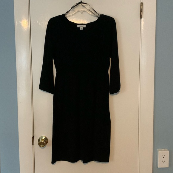 Black knit dress with smocking on the bodice, knee length - Picture 1 of 3